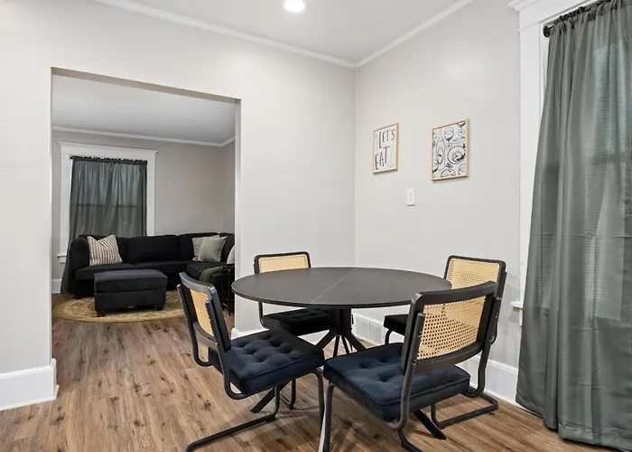 Charming 3bd For Long Casa de férias *